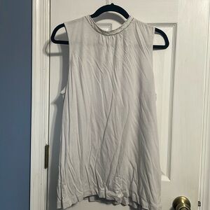 Banana Republic sleeveless gray/silver top XL